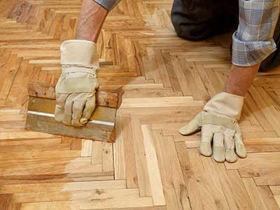 Dealing with gaps between floorboards