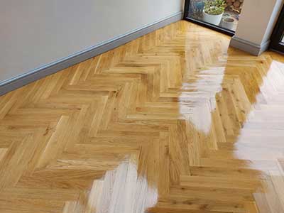 Wood floor polishing